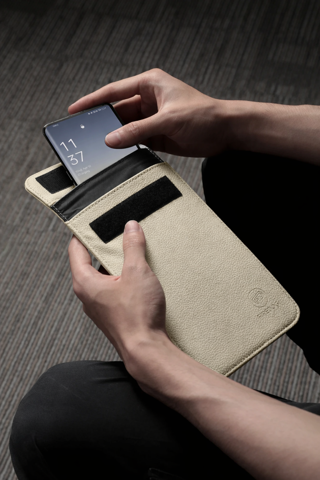 Premium Leather Faraday Phone Case